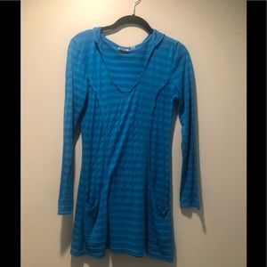 Swim cover up, side small